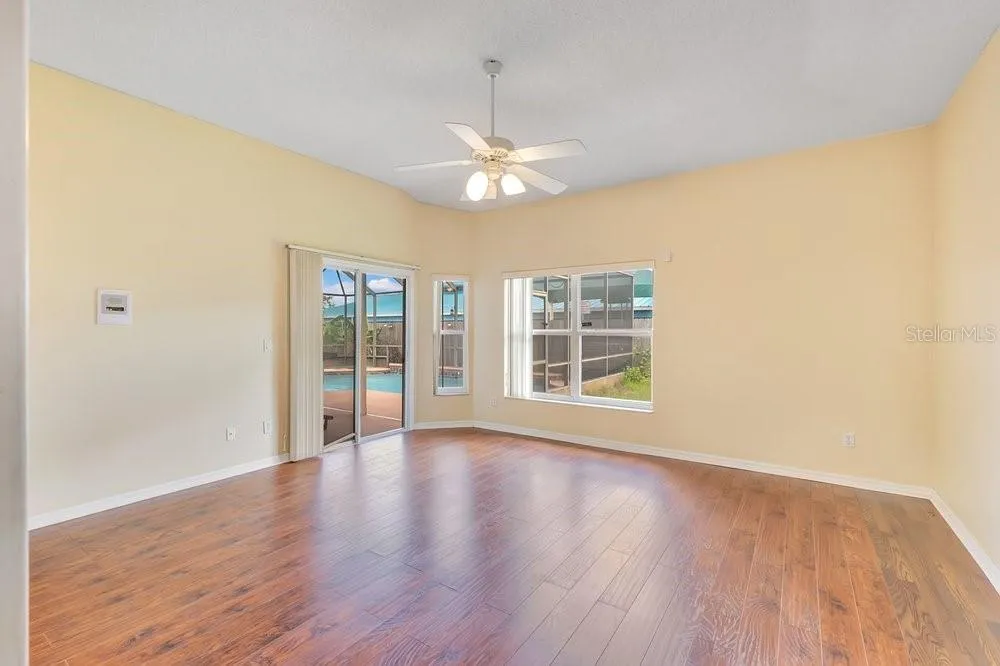 407 THUNDER GULCH COURT Orlando, FL 32824