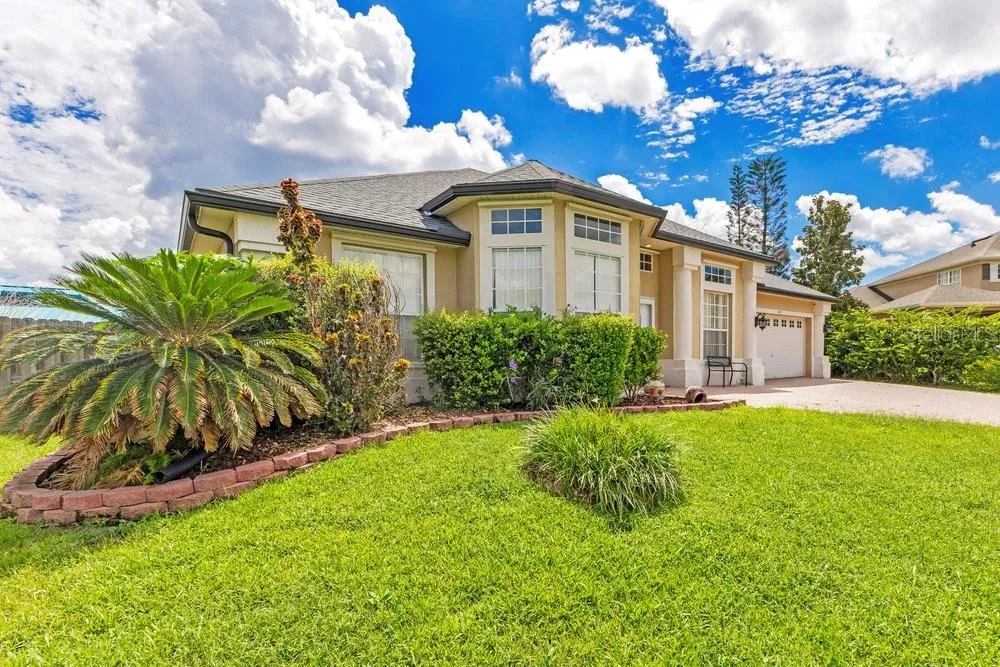 407 THUNDER GULCH COURT Orlando, FL 32824