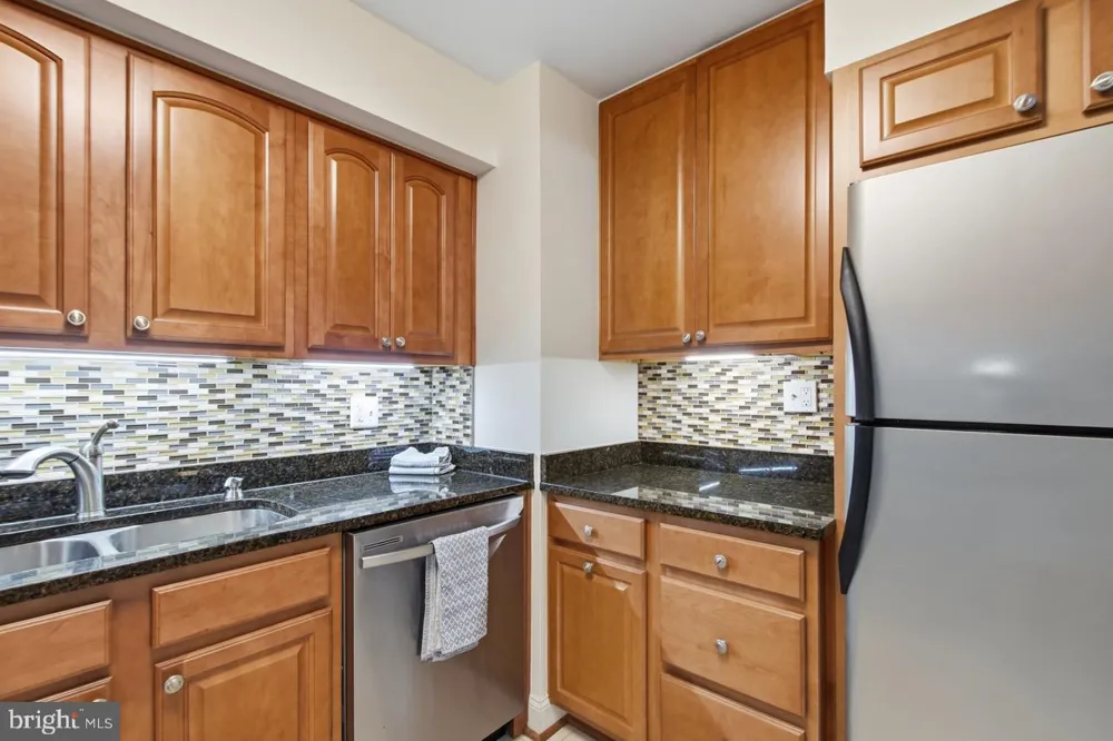 5901 MOUNT EAGLE DRIVE #111 Alexandria, VA 22303