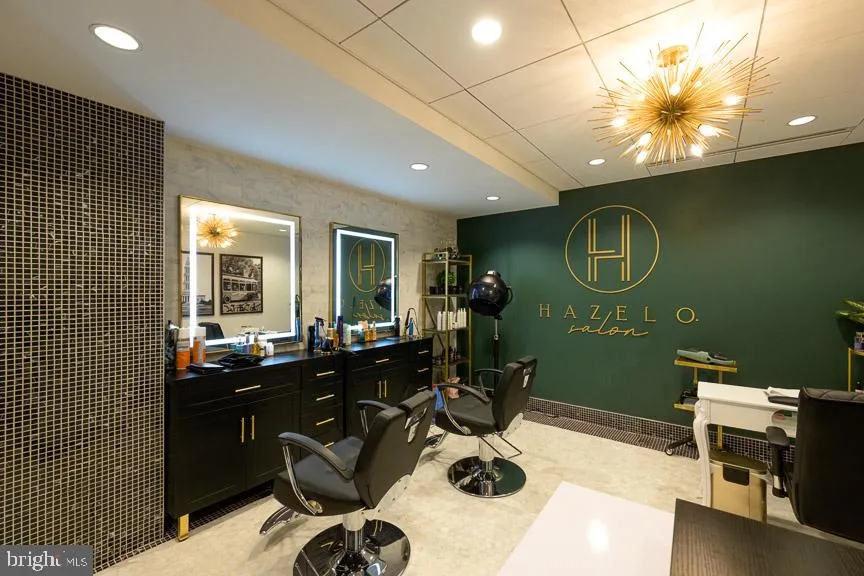 5901 MOUNT EAGLE DRIVE #111 Alexandria, VA 22303