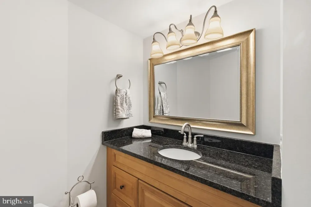 5901 MOUNT EAGLE DRIVE #111 Alexandria, VA 22303