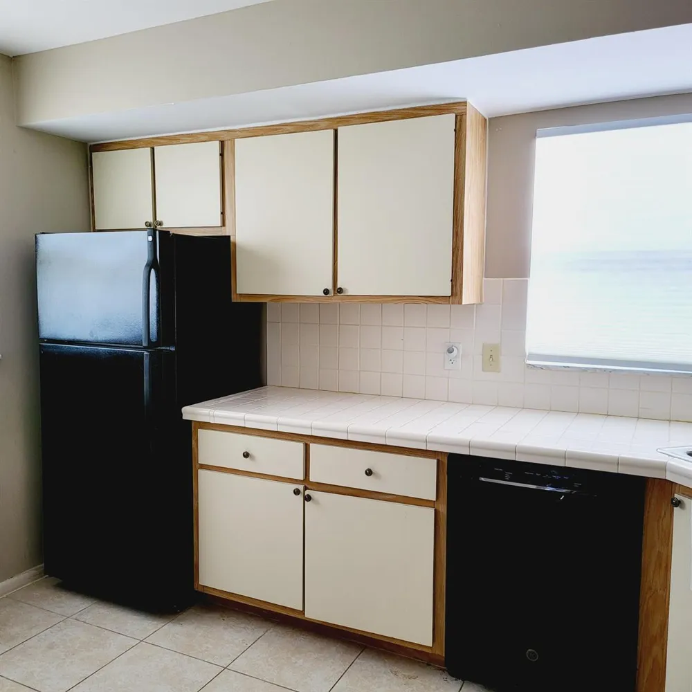 23 Colonial Club Drive #200 Boynton Beach, FL 33435