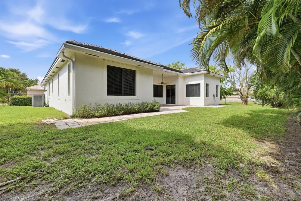 4797 NW 72nd Place Coconut Creek, FL 33073