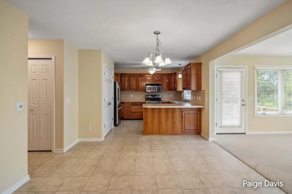 4596 Cider Wood Drive NW Grand Rapids, MI 49534