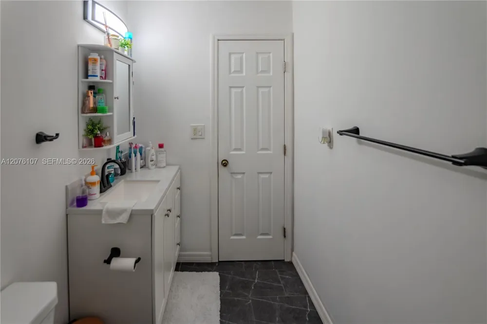 2530 Rodman Hollywood, FL 33020