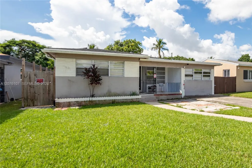 2530 Rodman Hollywood, FL 33020