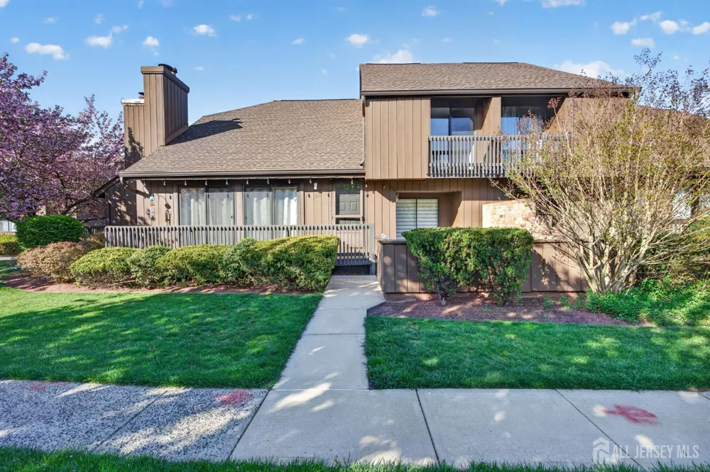 66 Kingsberry Drive Franklin, NJ 08873