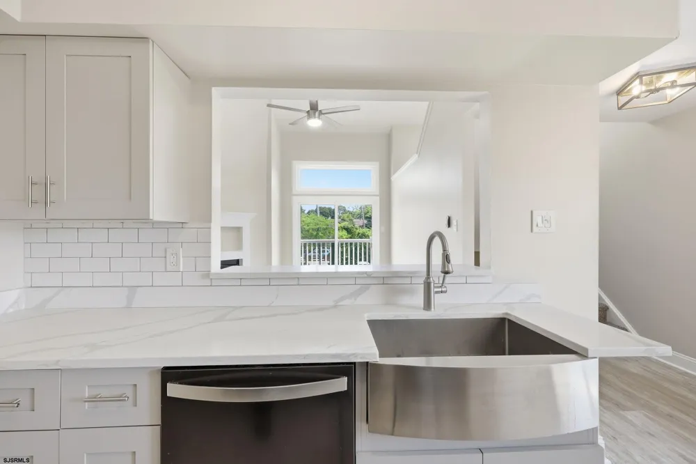 598 Mays Landing Road Somers Point, NJ 08244