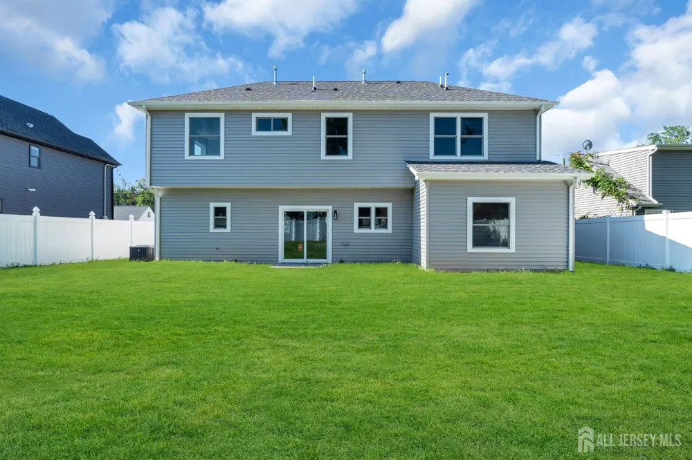 22 Parkerson Road Edison, NJ 08817