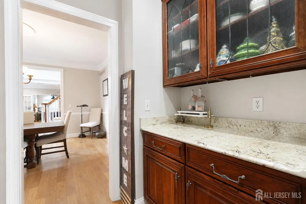 17 spring lake Drive Chester, NJ 07931