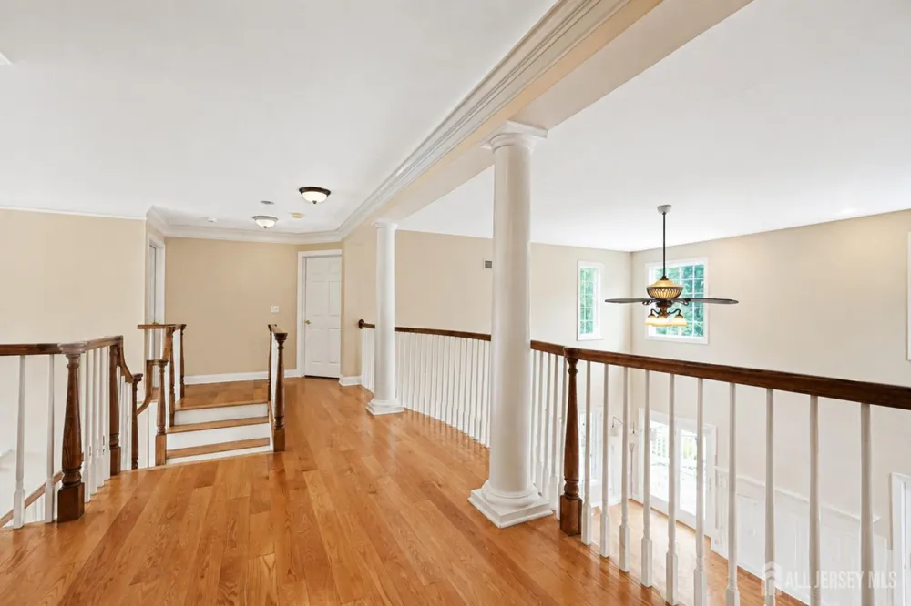 17 spring lake Drive Chester, NJ 07931