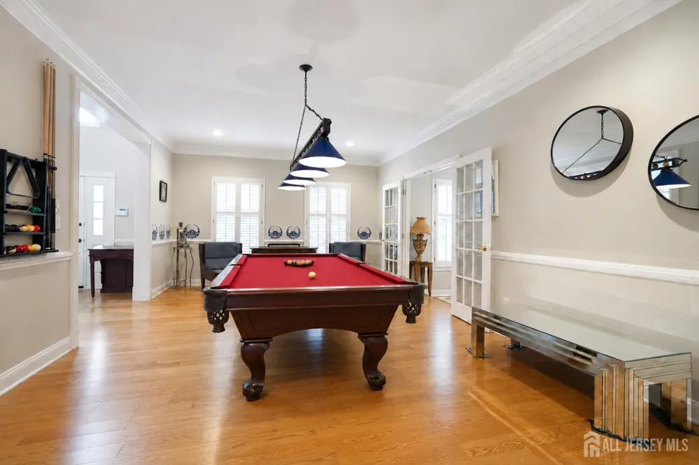 17 spring lake Drive Chester, NJ 07931