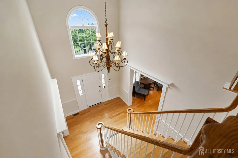17 spring lake Drive Chester, NJ 07931
