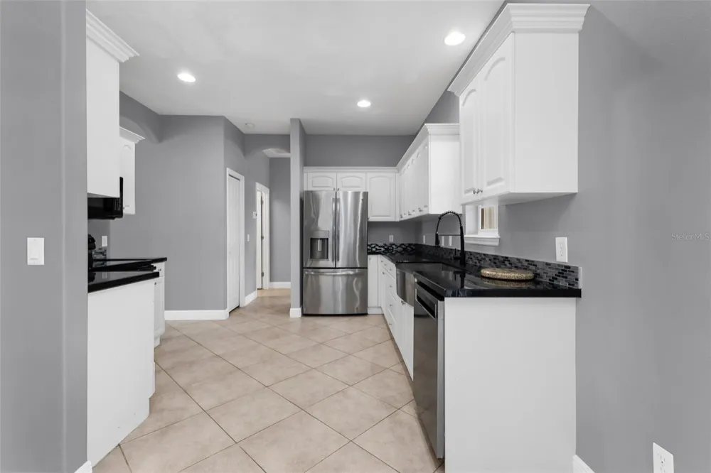 2739 ATWATER DRIVE North Port, FL 34288