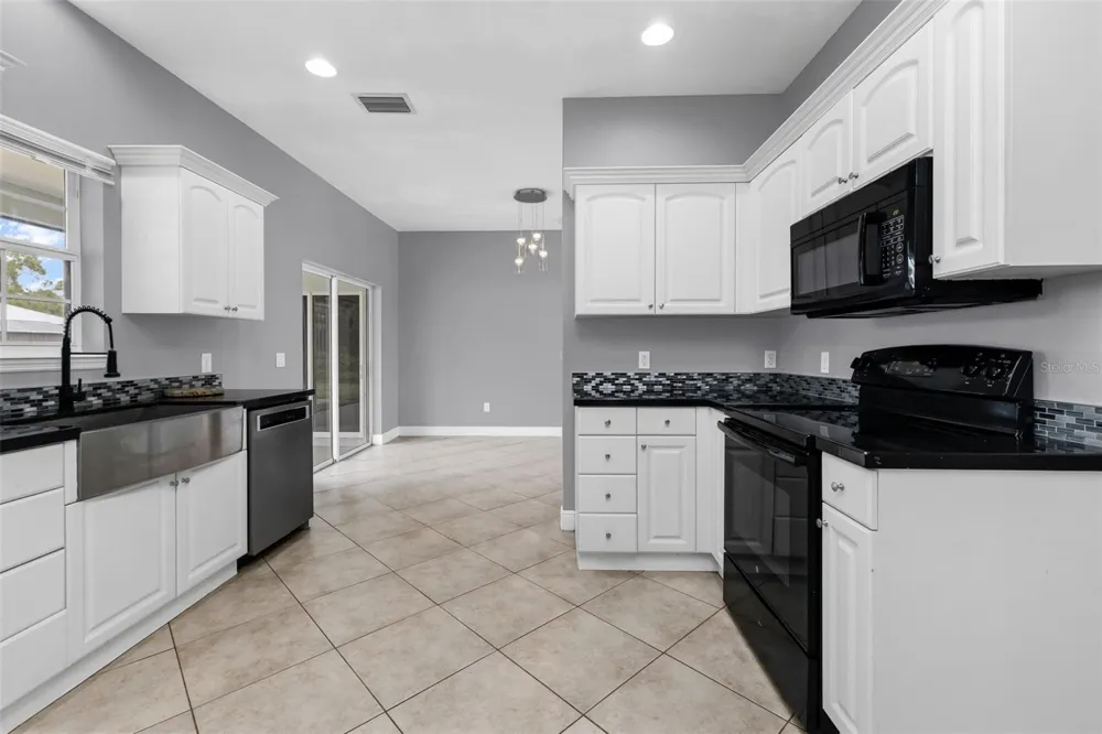 2739 ATWATER DRIVE North Port, FL 34288