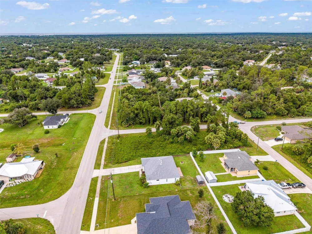 2739 ATWATER DRIVE North Port, FL 34288