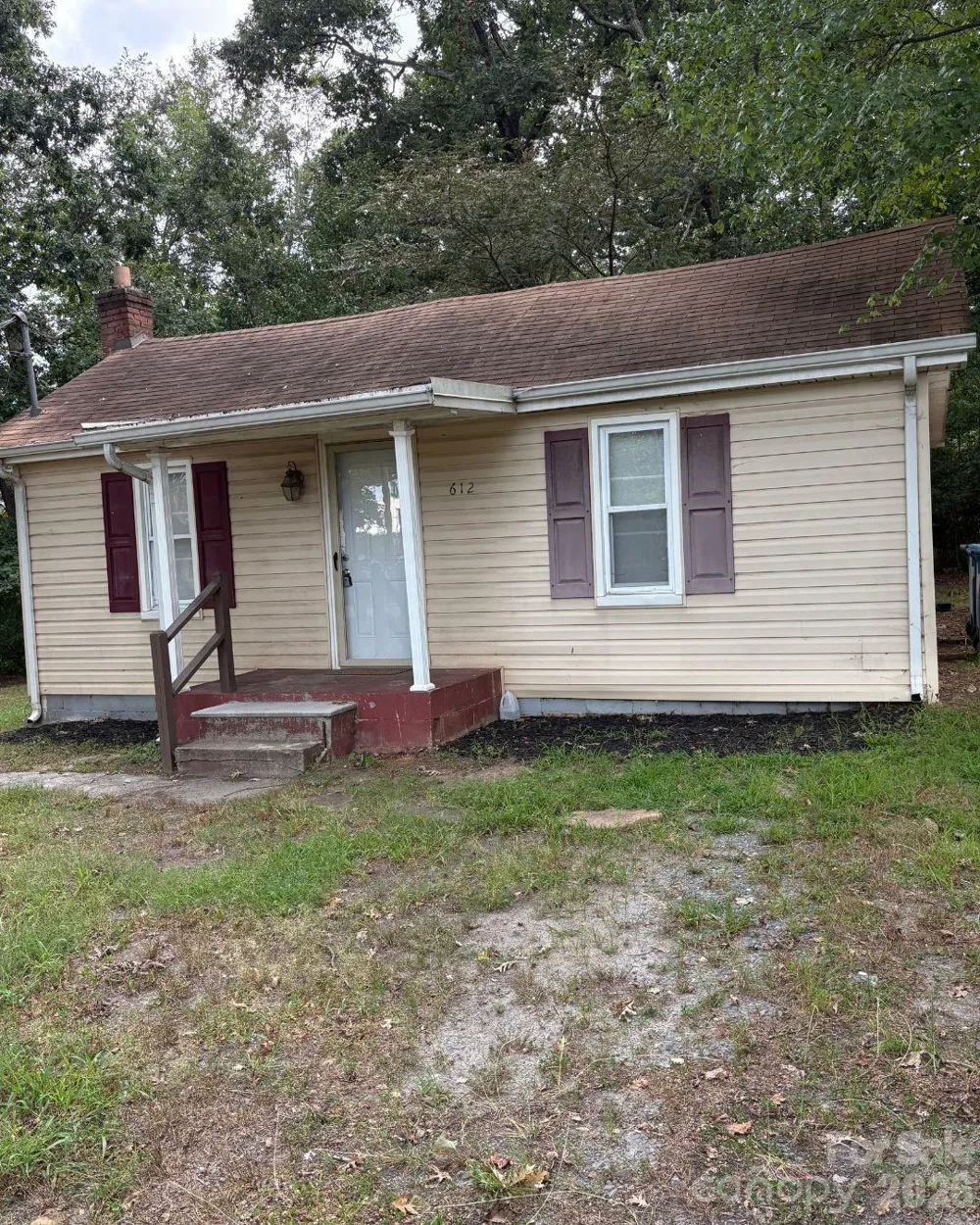 612 24th Street SW Hickory, NC 28602