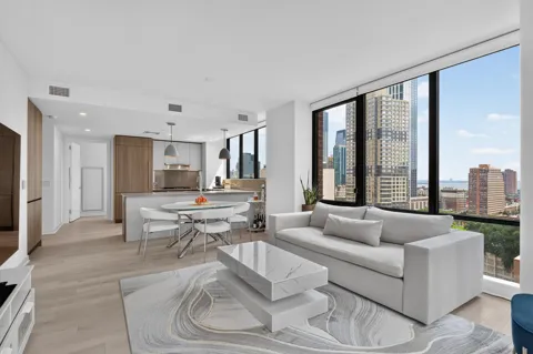 155 BAY ST