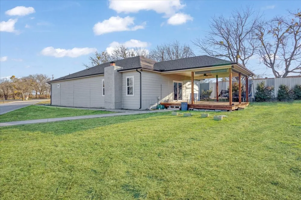 920 Oil Mill Road Van Alstyne, TX 75495