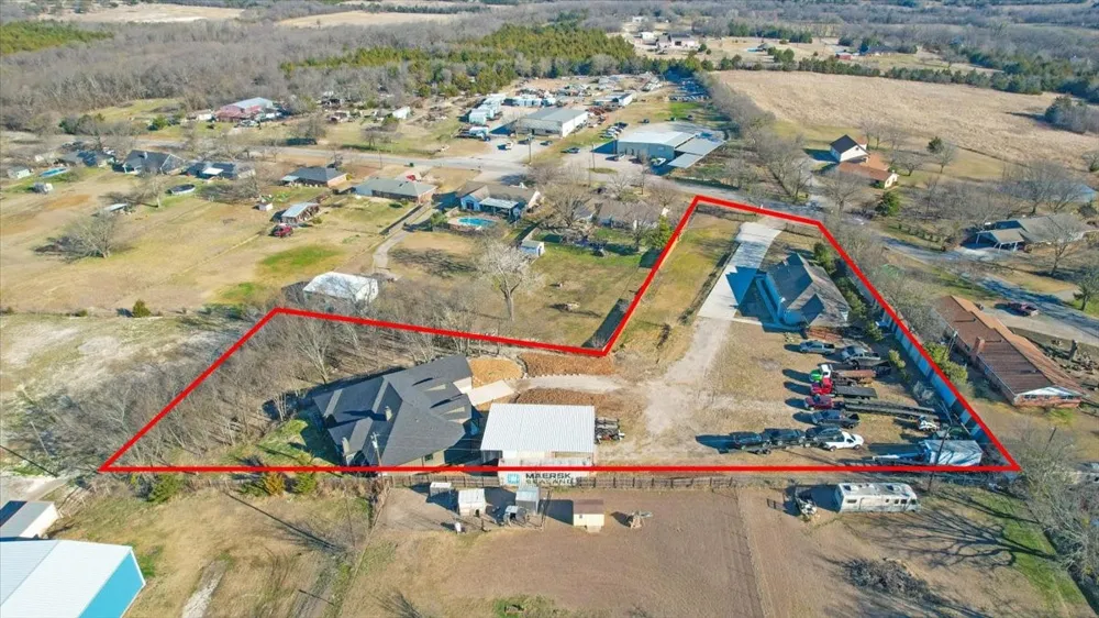 920 Oil Mill Road Van Alstyne, TX 75495