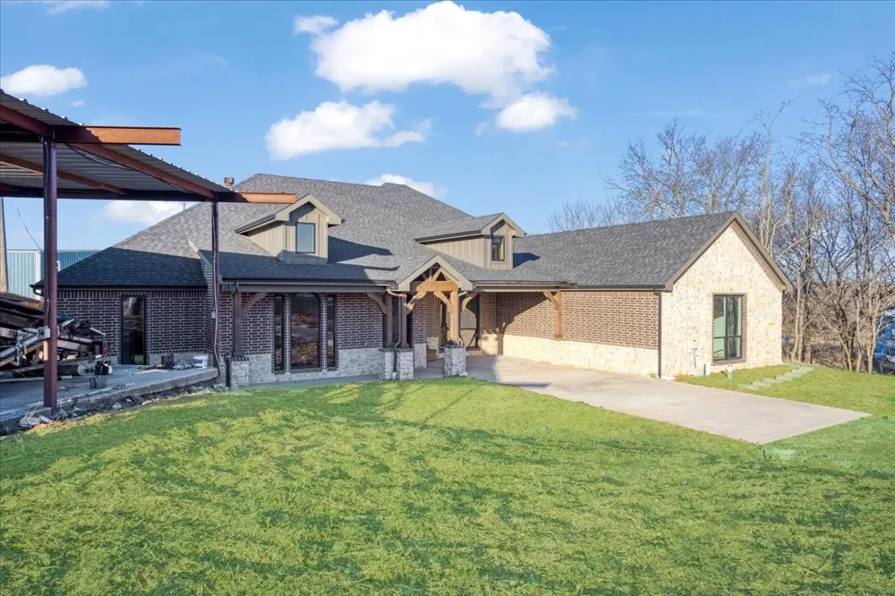 920 Oil Mill Road Van Alstyne, TX 75495