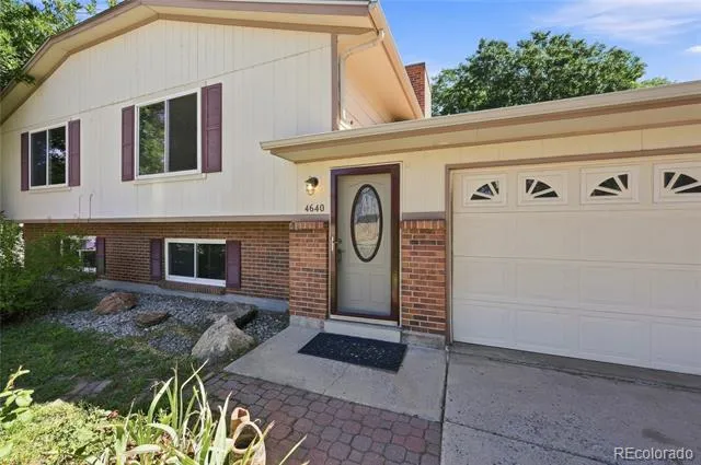 4640 S Everett Street Denver, CO 80123