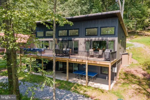 78 GLEN COVE CIRCLE