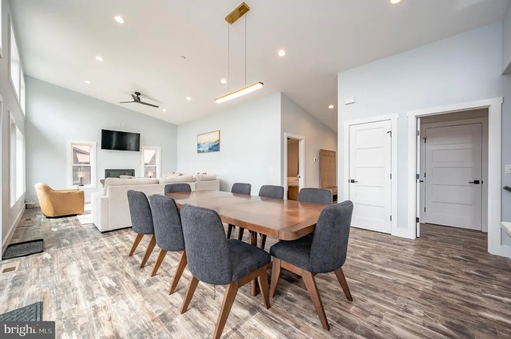 78 GLEN COVE CIRCLE Swanton, MD 21561