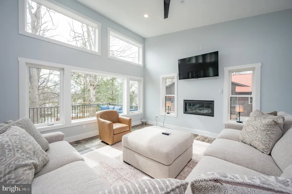 78 GLEN COVE CIRCLE Swanton, MD 21561