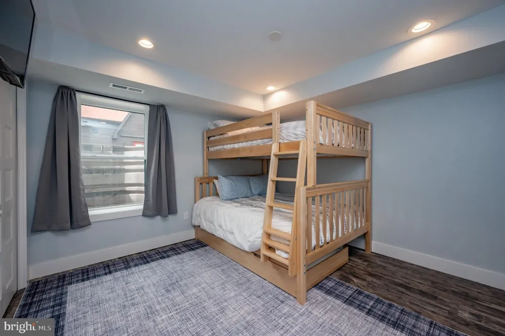 78 GLEN COVE CIRCLE Swanton, MD 21561