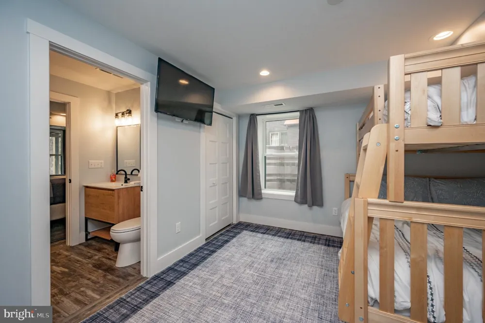 78 GLEN COVE CIRCLE Swanton, MD 21561