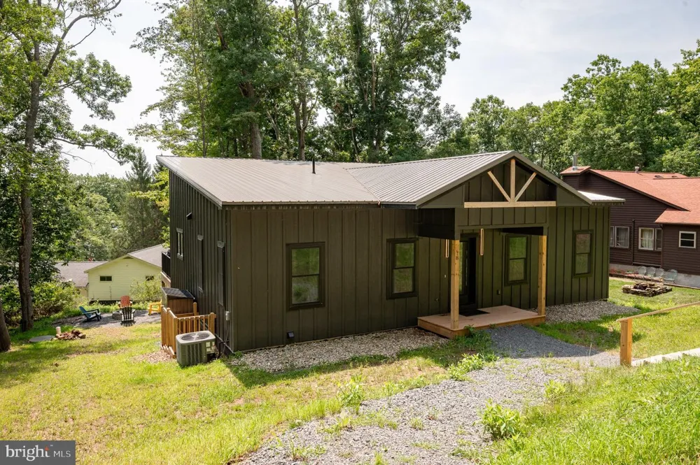 78 GLEN COVE CIRCLE Swanton, MD 21561