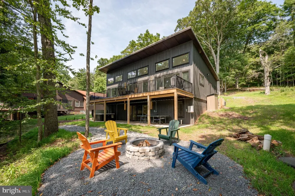 78 GLEN COVE CIRCLE Swanton, MD 21561