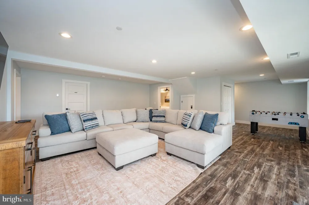 78 GLEN COVE CIRCLE Swanton, MD 21561