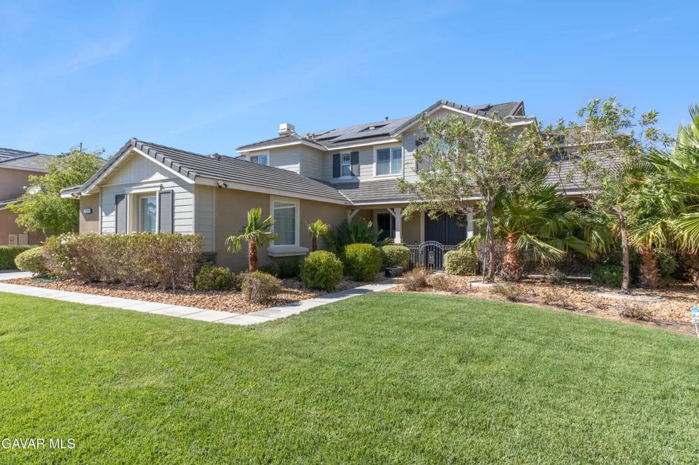 3101 Camino Hermanos Lancaster, CA 93536