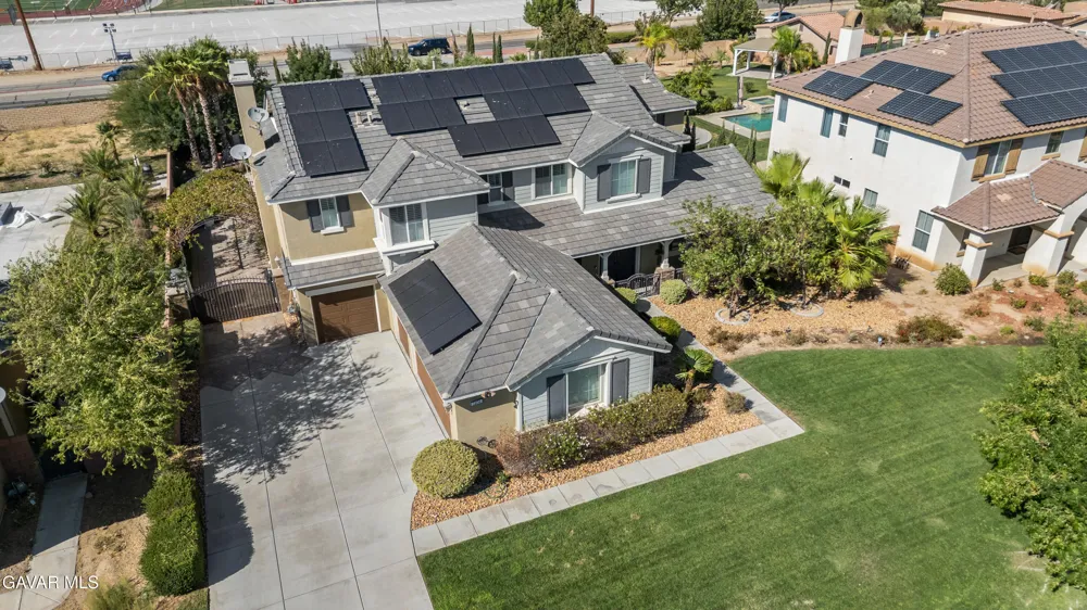 3101 Camino Hermanos Lancaster, CA 93536