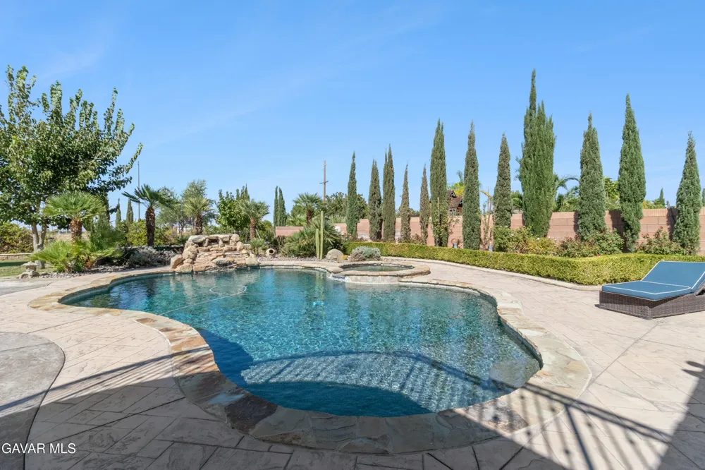 3101 Camino Hermanos Lancaster, CA 93536