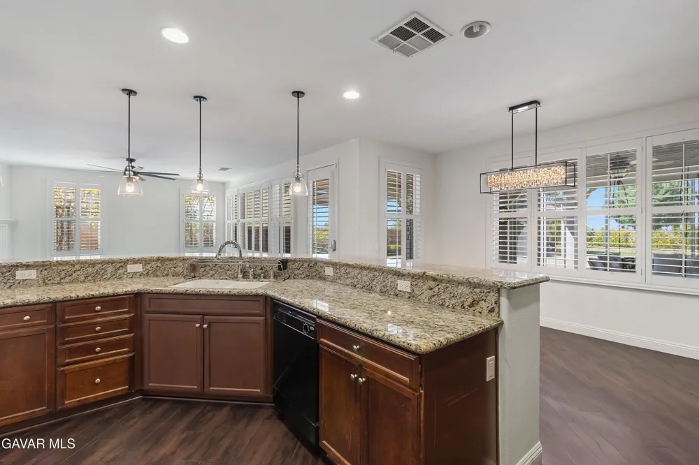 3101 Camino Hermanos Lancaster, CA 93536