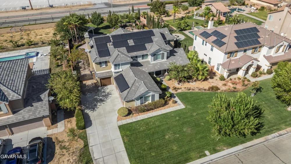 3101 Camino Hermanos Lancaster, CA 93536