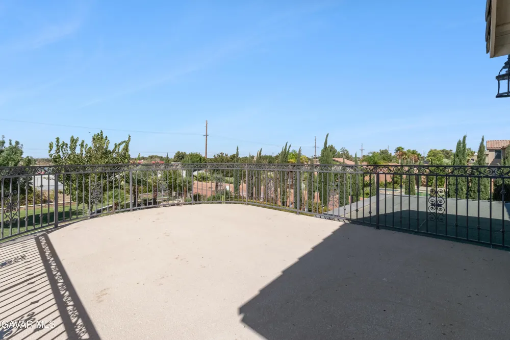 3101 Camino Hermanos Lancaster, CA 93536