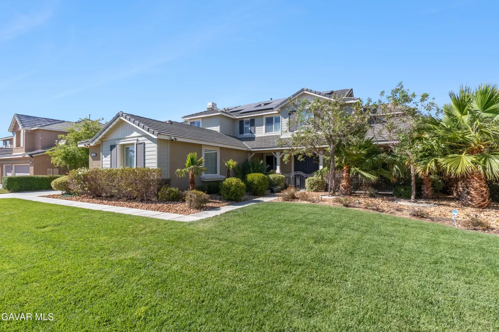 3101 Camino Hermanos Lancaster, CA 93536
