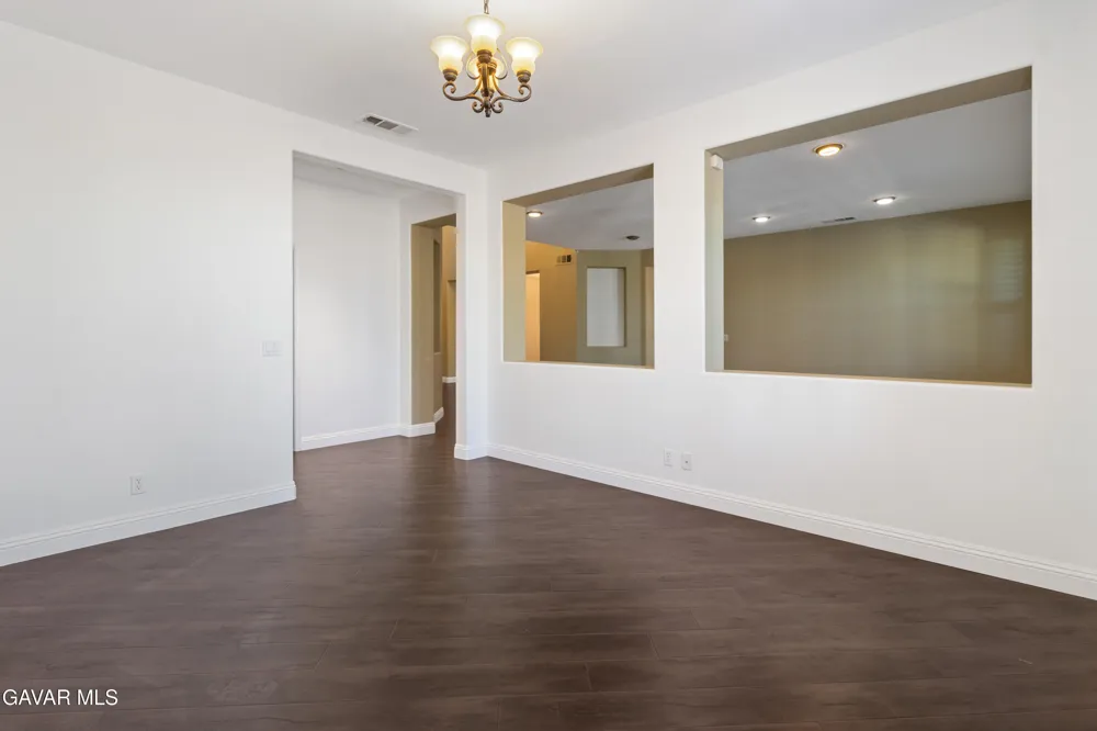 3101 Camino Hermanos Lancaster, CA 93536