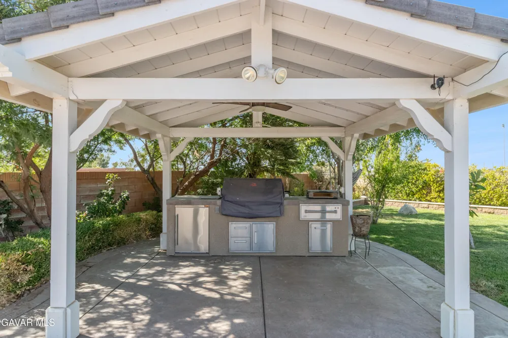 3101 Camino Hermanos Lancaster, CA 93536