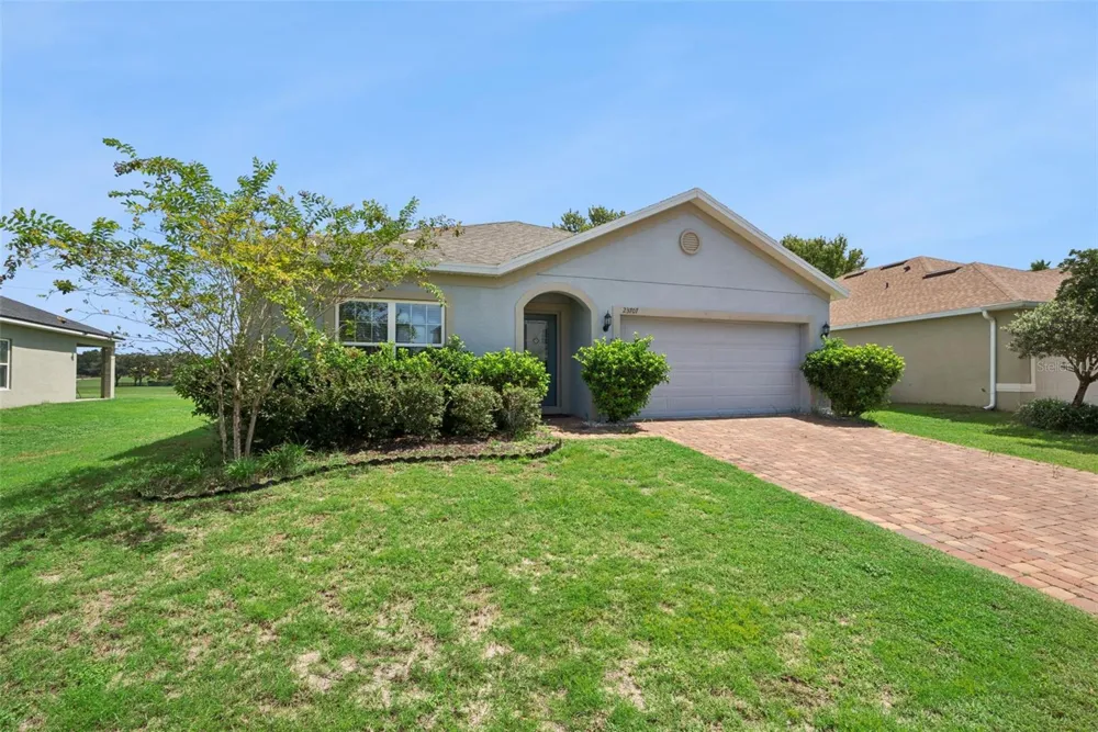 23707 COMPANERO DRIVE Sorrento, FL 32776