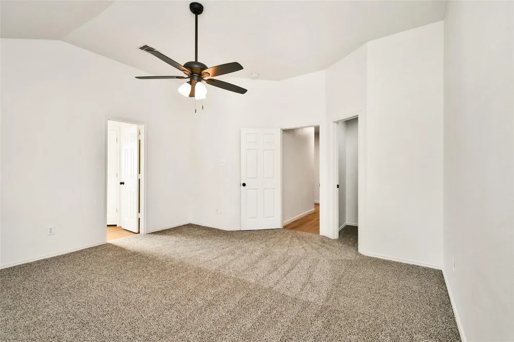 34552 Park Green Brookshire, TX 77423