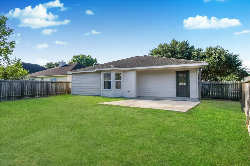 34552 Park Green Brookshire, TX 77423