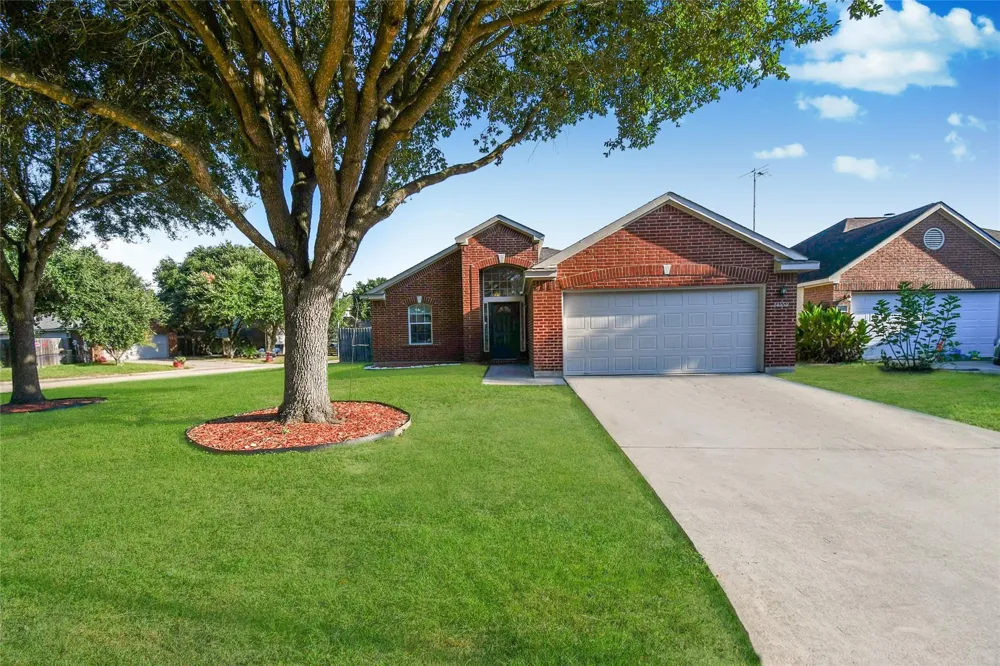 34552 Park Green Brookshire, TX 77423