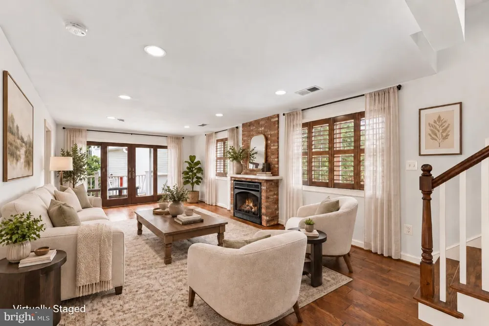 2001 6TH STREET S Arlington, VA 22204