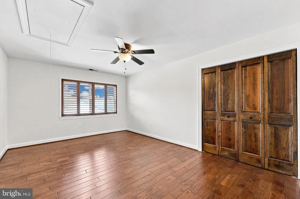 2001 6TH STREET S Arlington, VA 22204