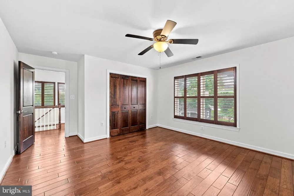 2001 6TH STREET S Arlington, VA 22204